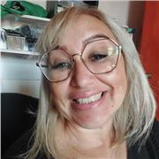 Professora de canto e teclado musical